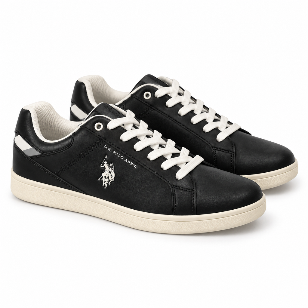 Zapatillas U.S. Polo Assn CODY010B negras talla 44 sobre fondo blanco