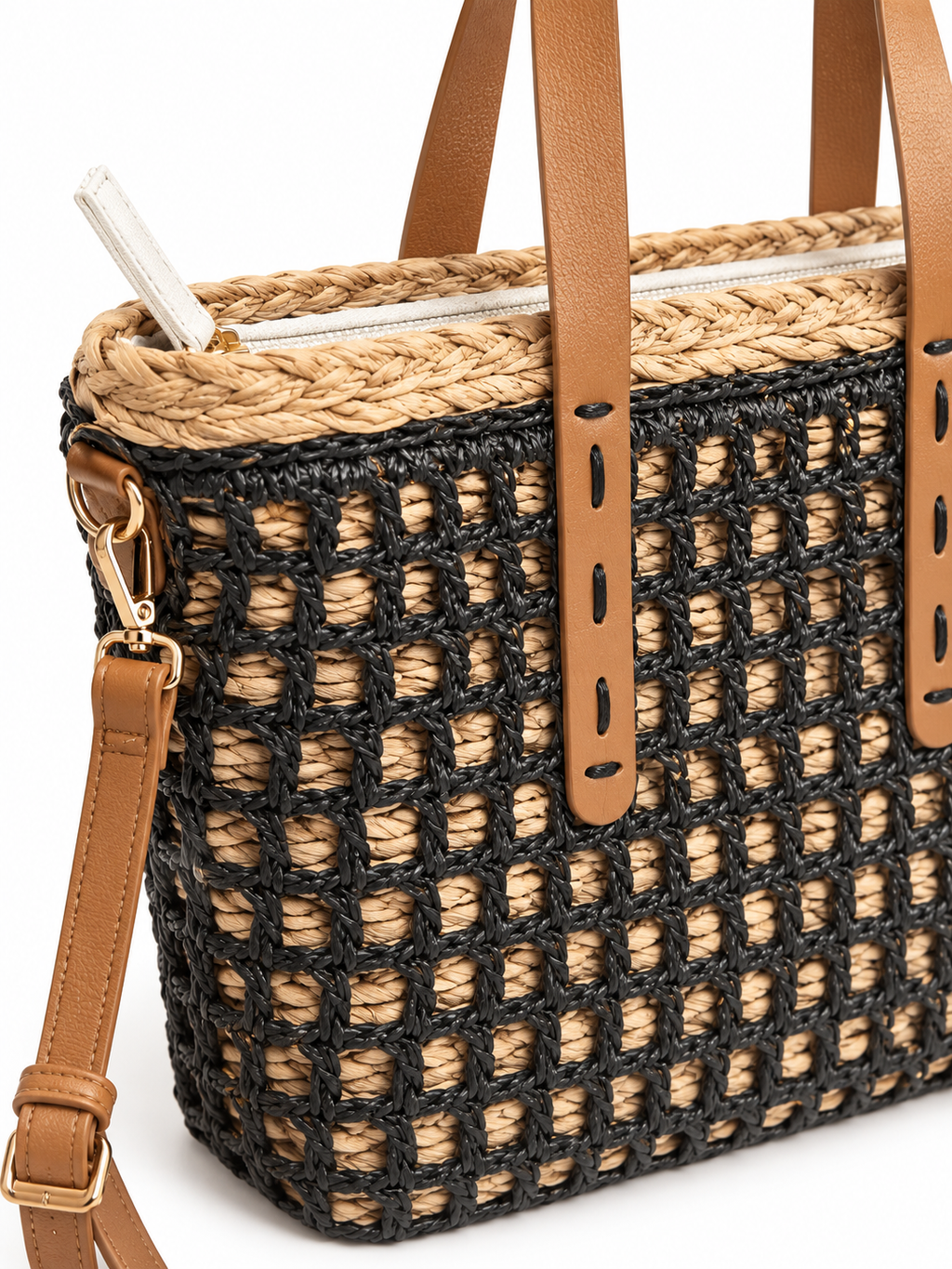 Bolso Xti beige con entramado negro y asas camel · detalle