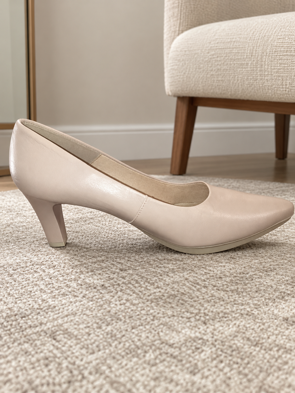 Zapatos de salón Chamby 4276 nude de acabado liso · Talla 40 — ambiente