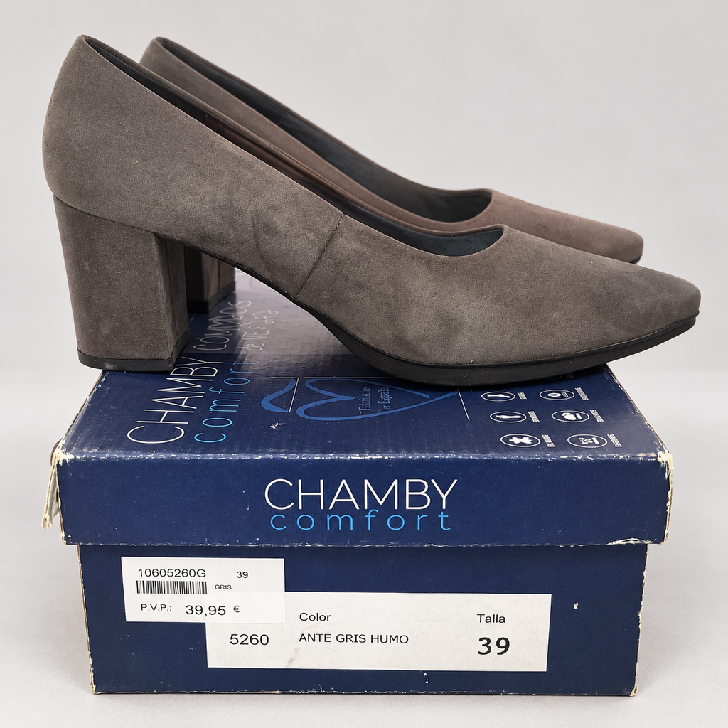 Detalles y etiqueta de caja Chamby 5260-gris39