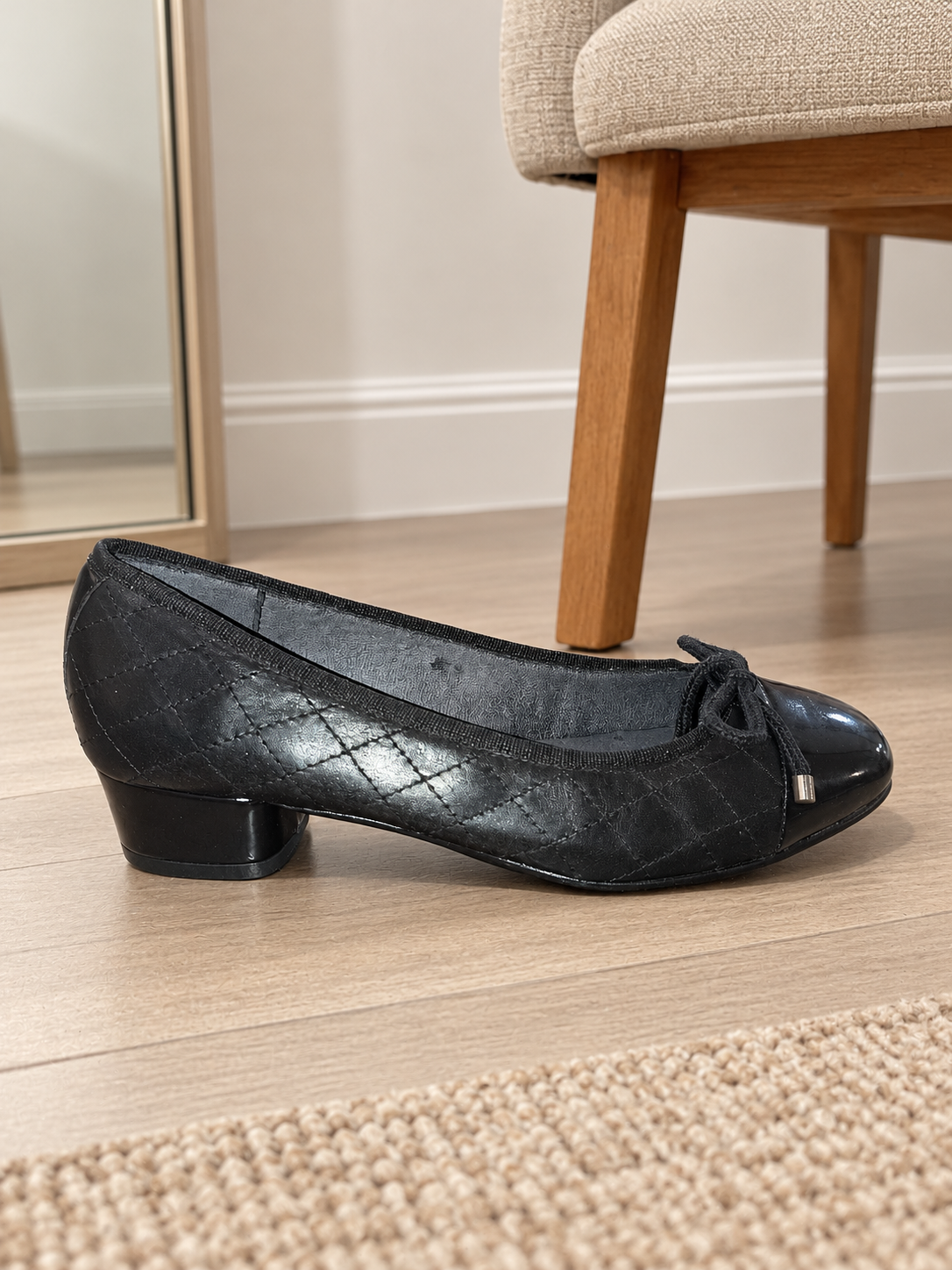 Zapatos Chamby 772 negros con lazo · Talla 36 — ambiente