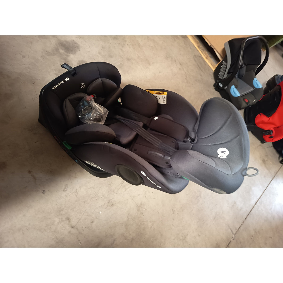 Silla de Coche Infantil Kinderkraft Negra Usada