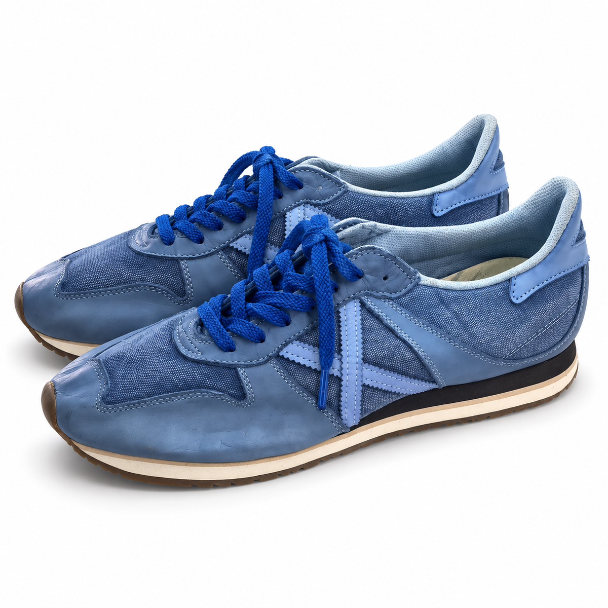 Zapatillas Munich azules con X celeste y cuello claro · Talla 45 - portada blanca