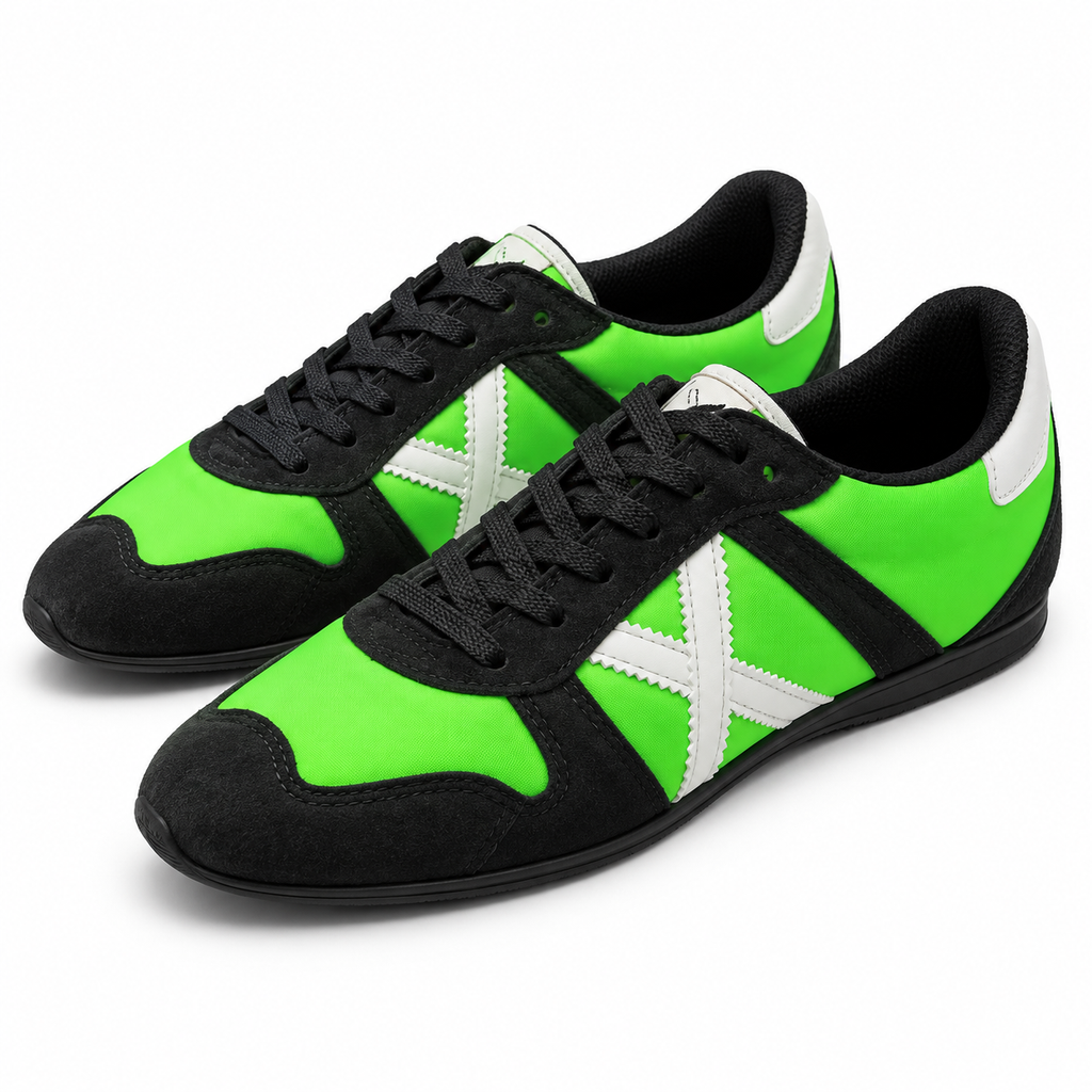 Zapatillas Munich verde flúor con detalles negros y blancos - vista principal